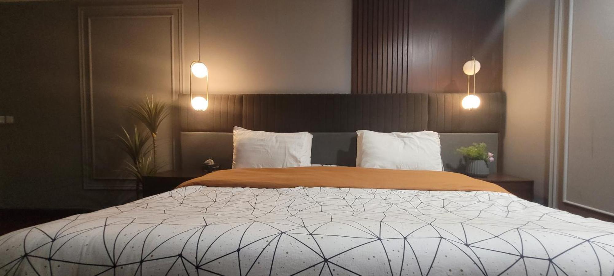 Goldcrest Luxury Apartments Lahore Bagian luar foto