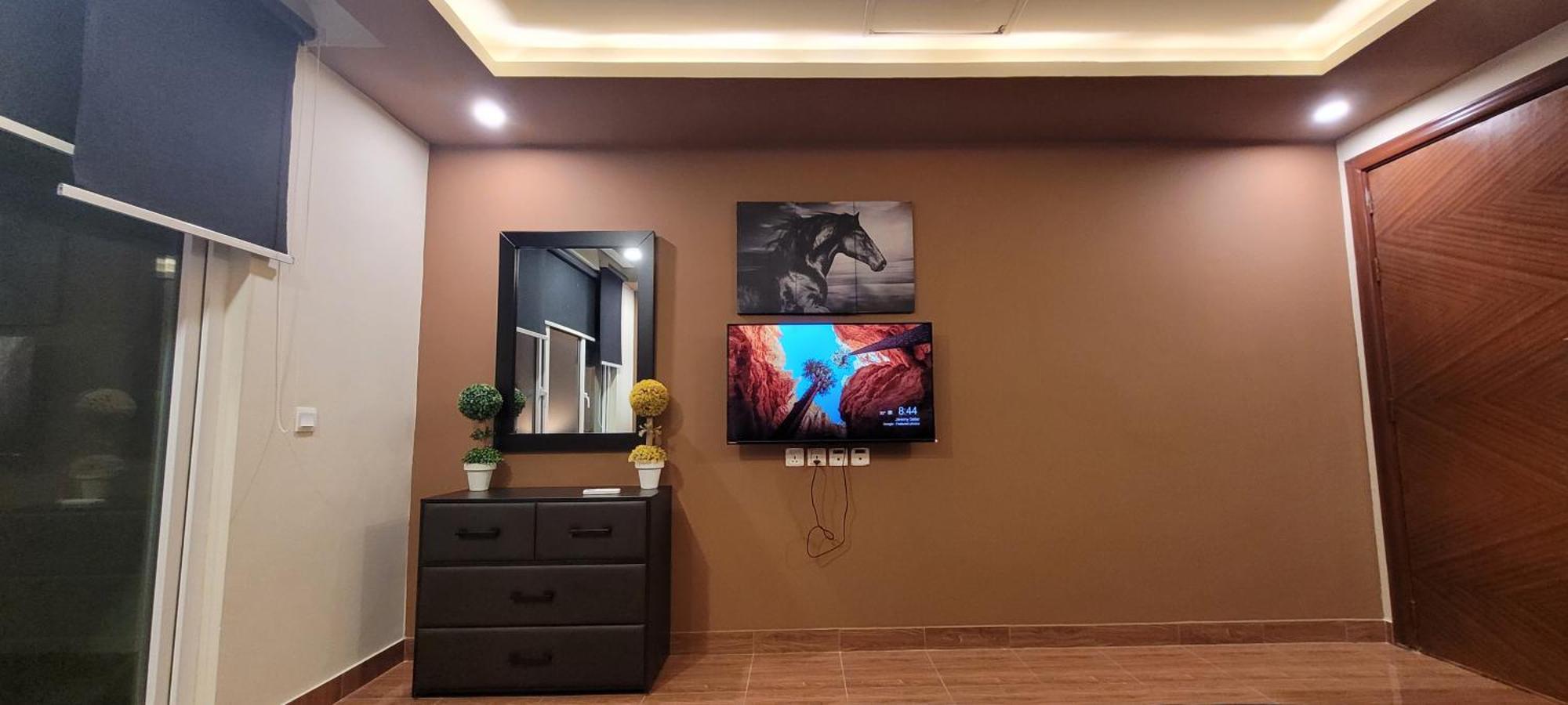 Goldcrest Luxury Apartments Lahore Bagian luar foto