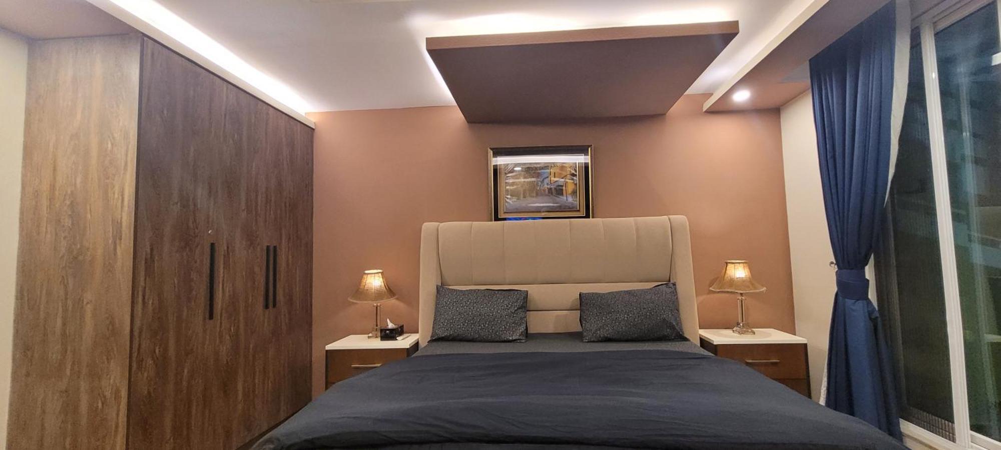 Goldcrest Luxury Apartments Lahore Bagian luar foto